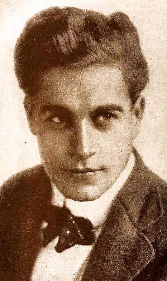 Elmer Clifton