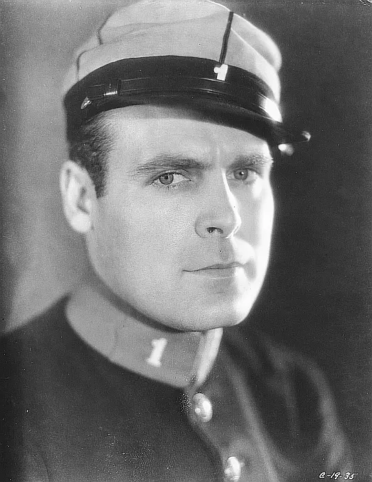 Ralph Graves