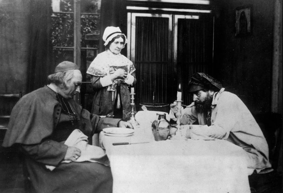 Les Misérables, Part 1: Jean Valjean scene