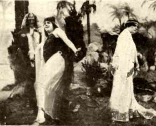 Cleopatra scene