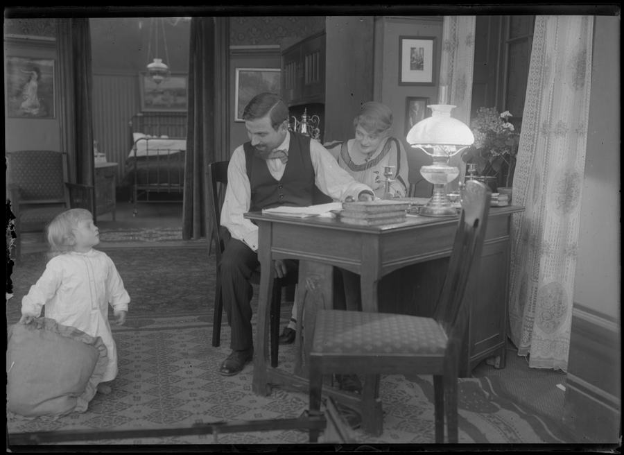 Ingeborg Holm scene