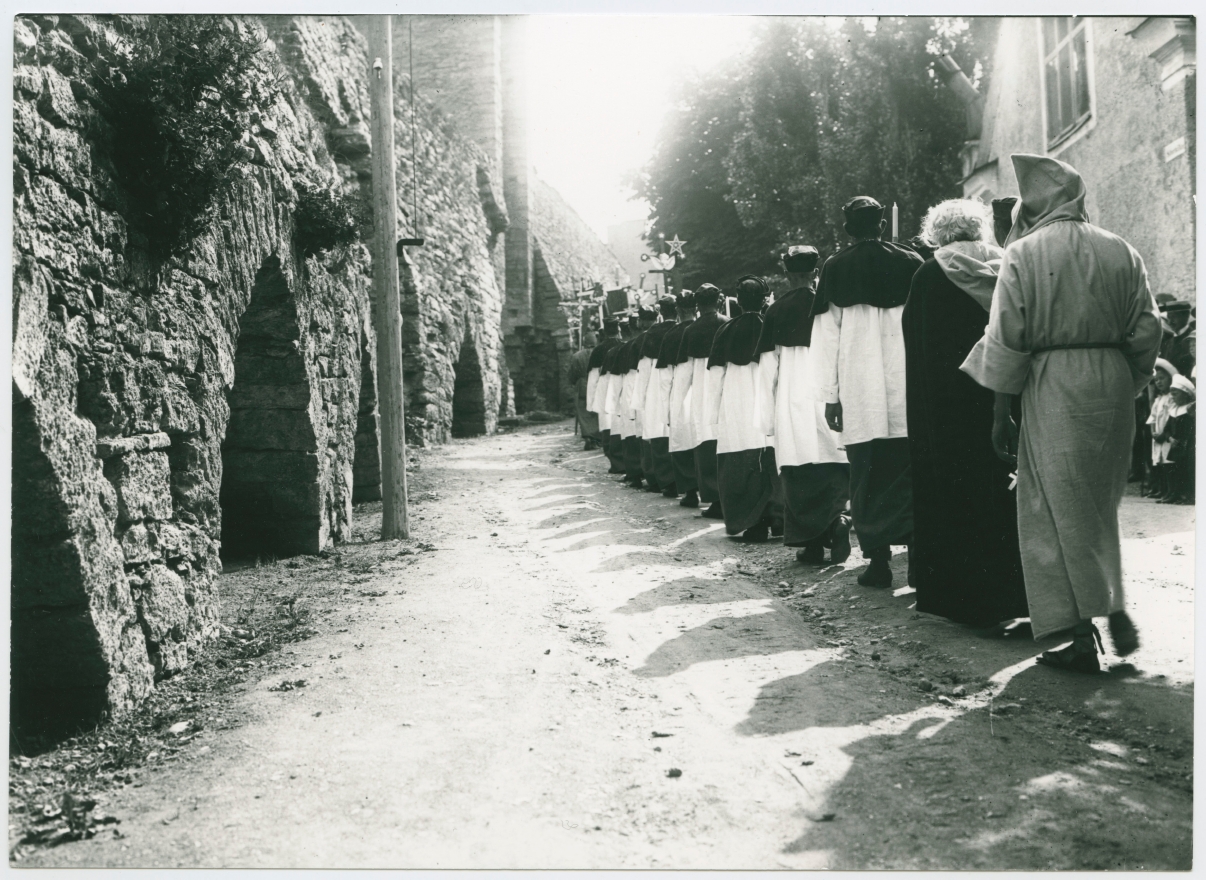 Miraklet: Tavlor ur det katolska samfundslivet scene