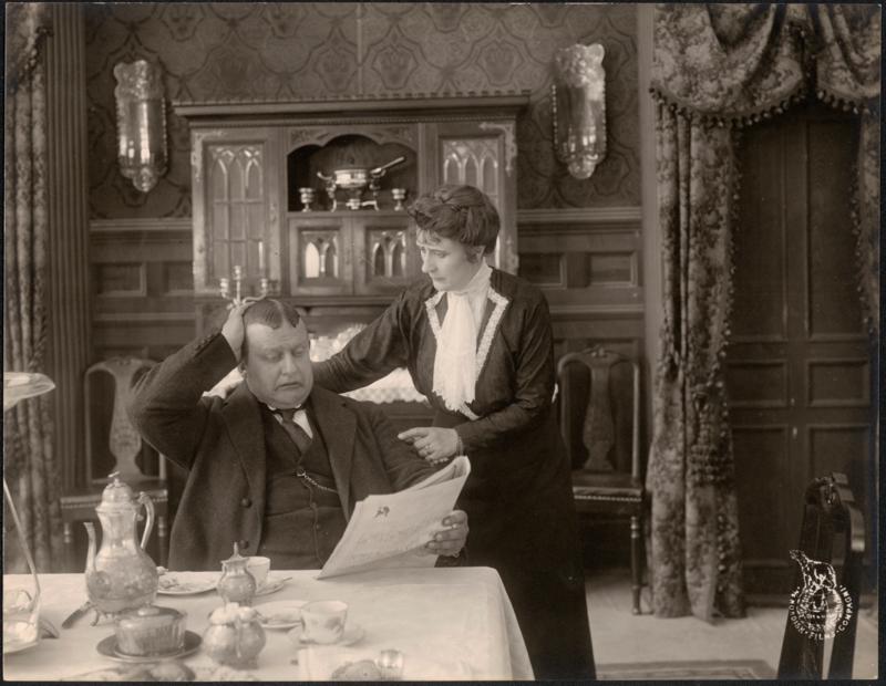 Det blaa vidunder scene