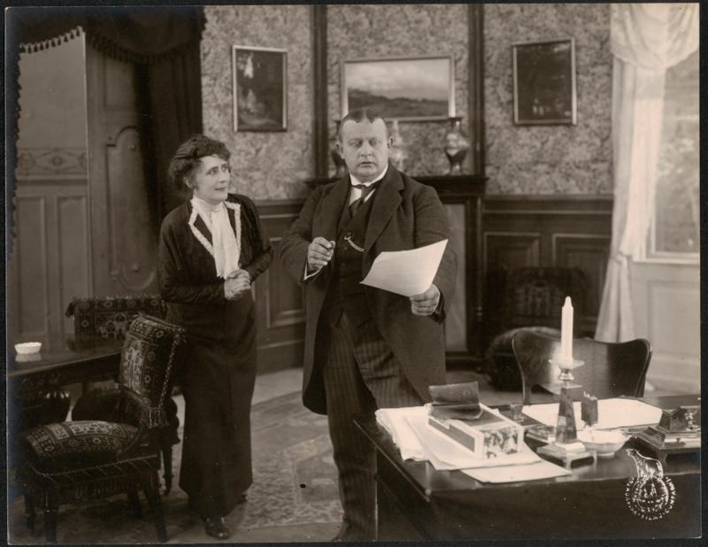 Det blaa vidunder scene