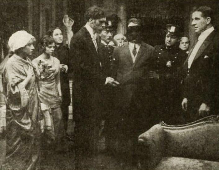 The Burglar and the Lady scene