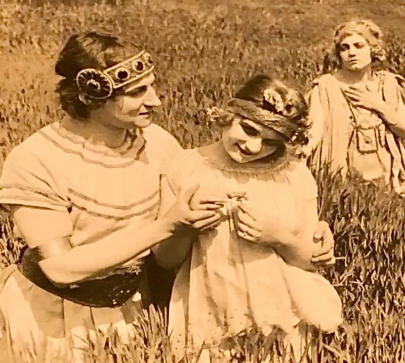 Damon and Pythias scene