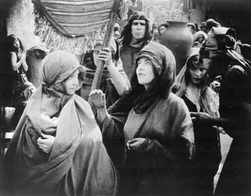 Judith of Bethulia scene