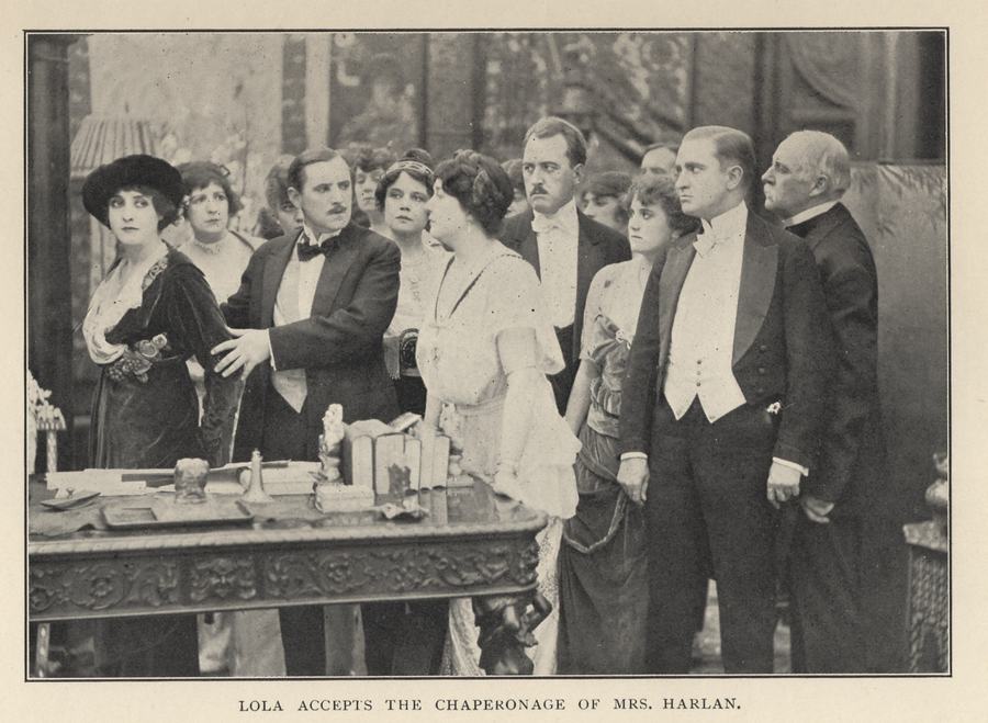 Lola scene