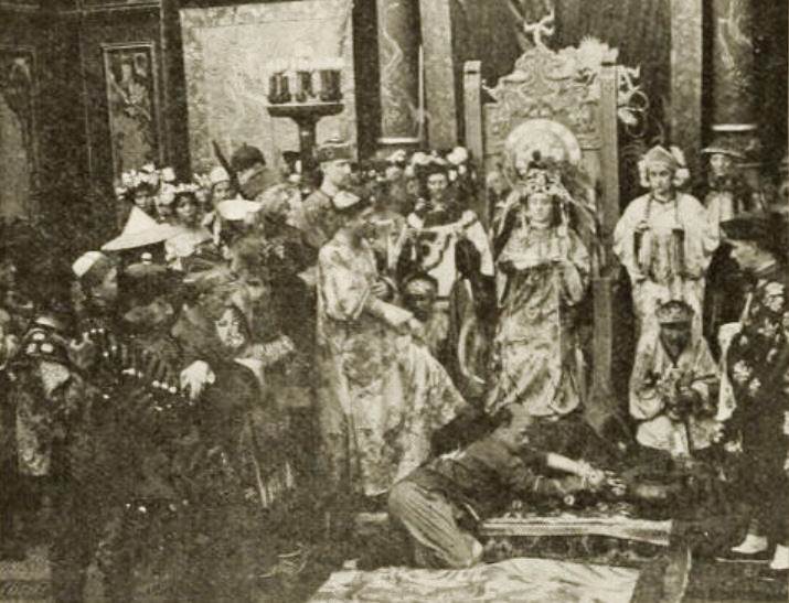 The Marked Woman scene 2