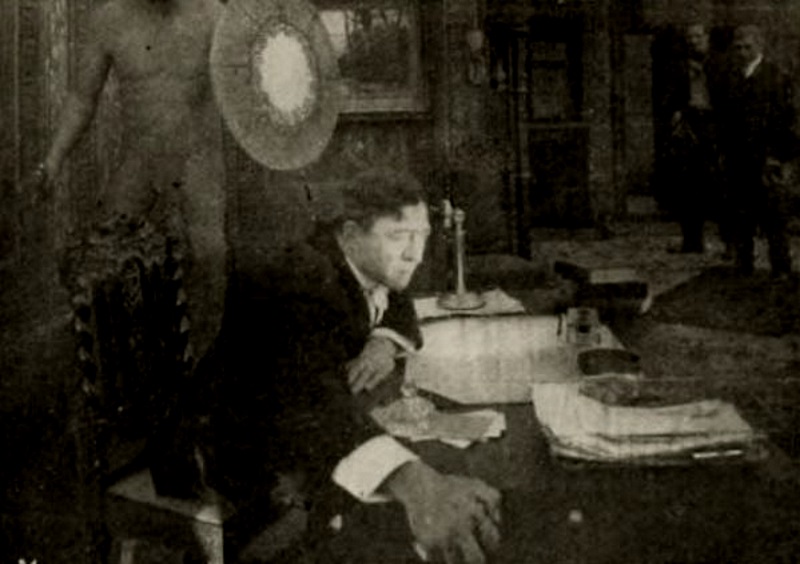 The Master Mind scene