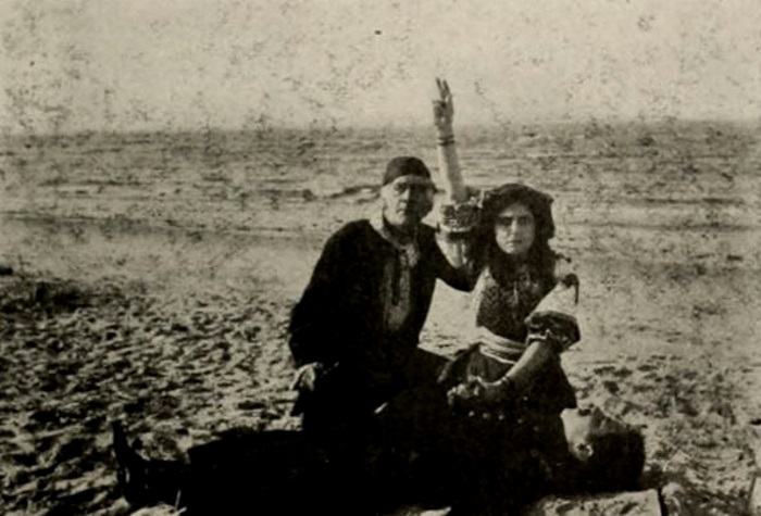 Mr. Barnes of New York scene 2