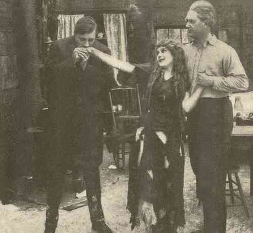 Tess of the Storm Country scene