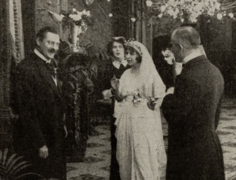 The Woman in Black scene