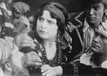 Carmen scene