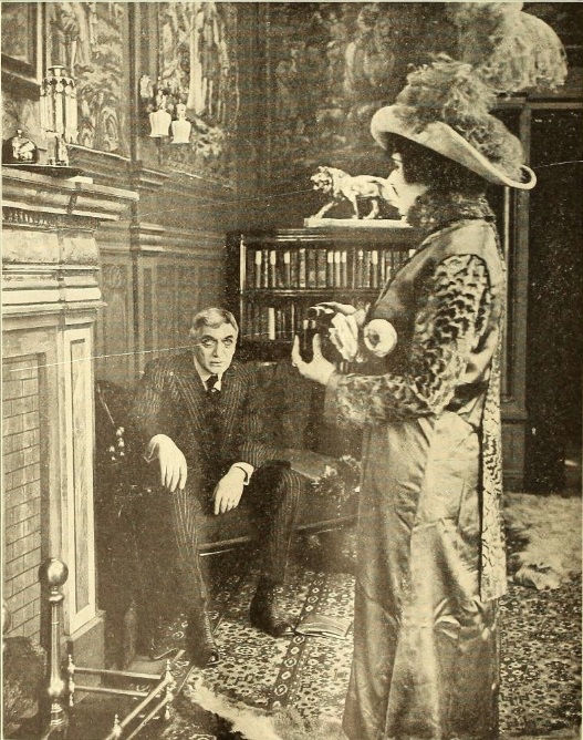 A Fool There Was scene