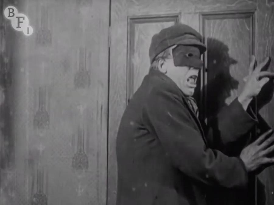 A London Flat Mystery