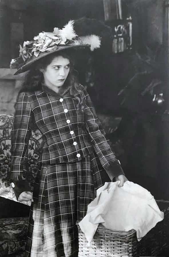 Rags scene
