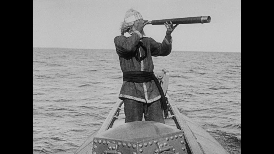 20,000 Leagues Under the Sea scene