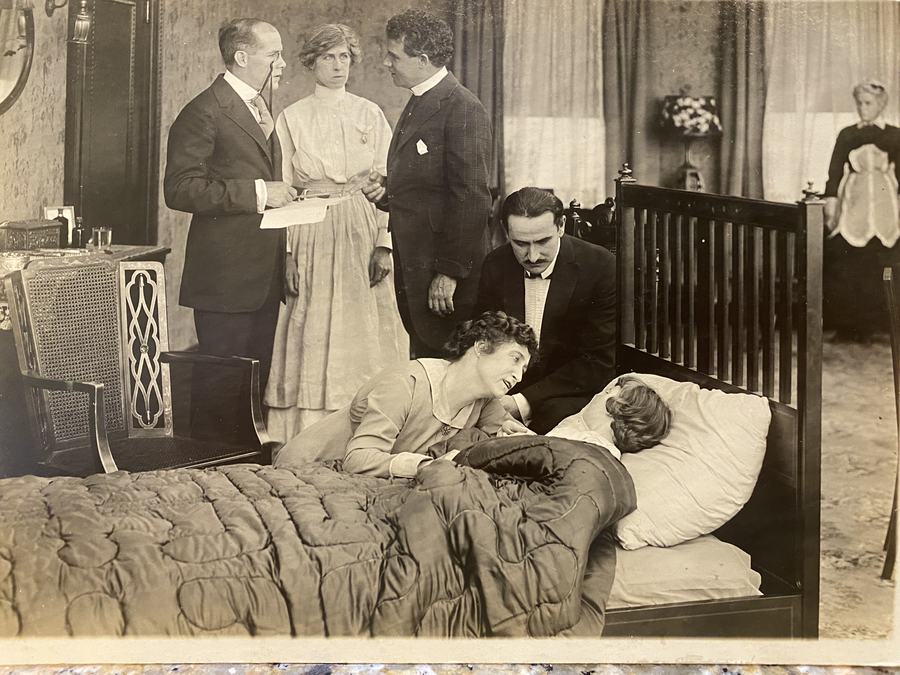 Diane of the Follies scene