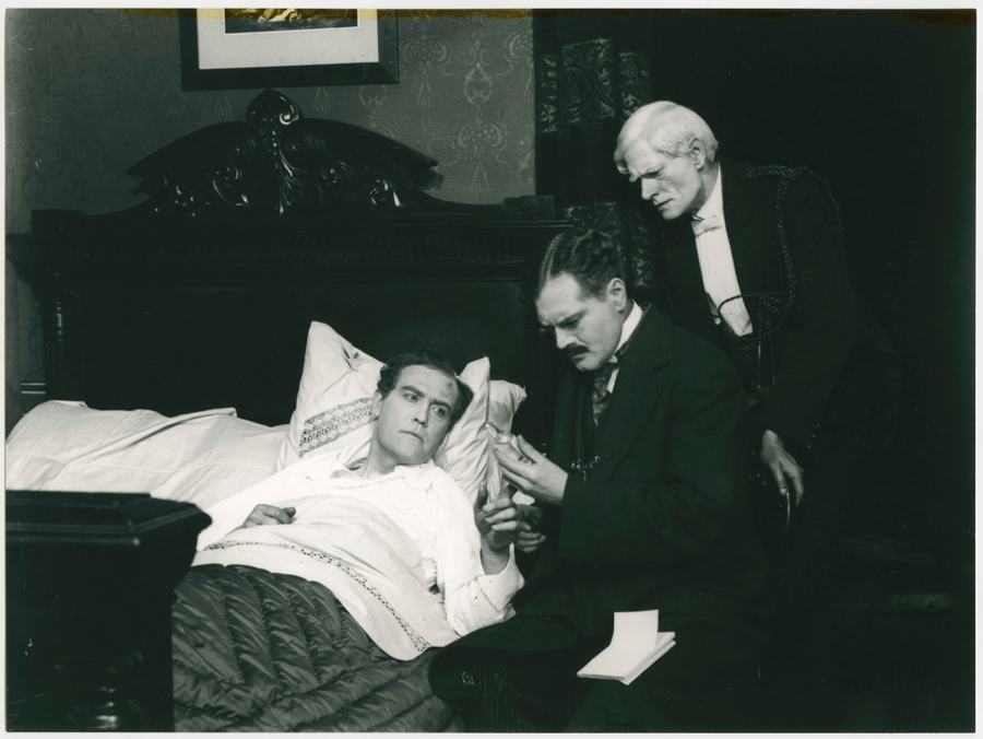 Kiss of Death scene