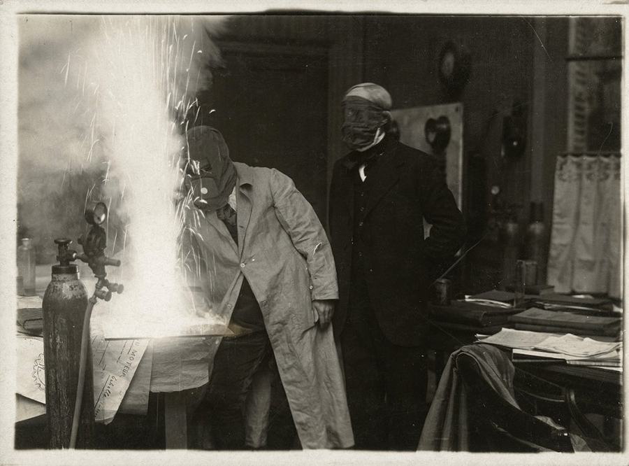 Les gaz mortels scene