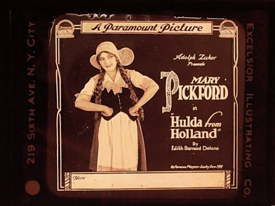 Hulda from Holland scene