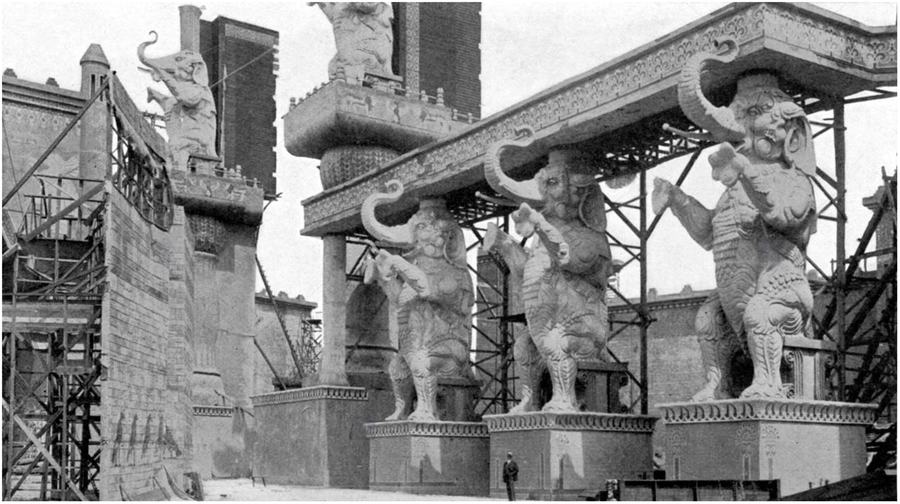 Intolerance scene