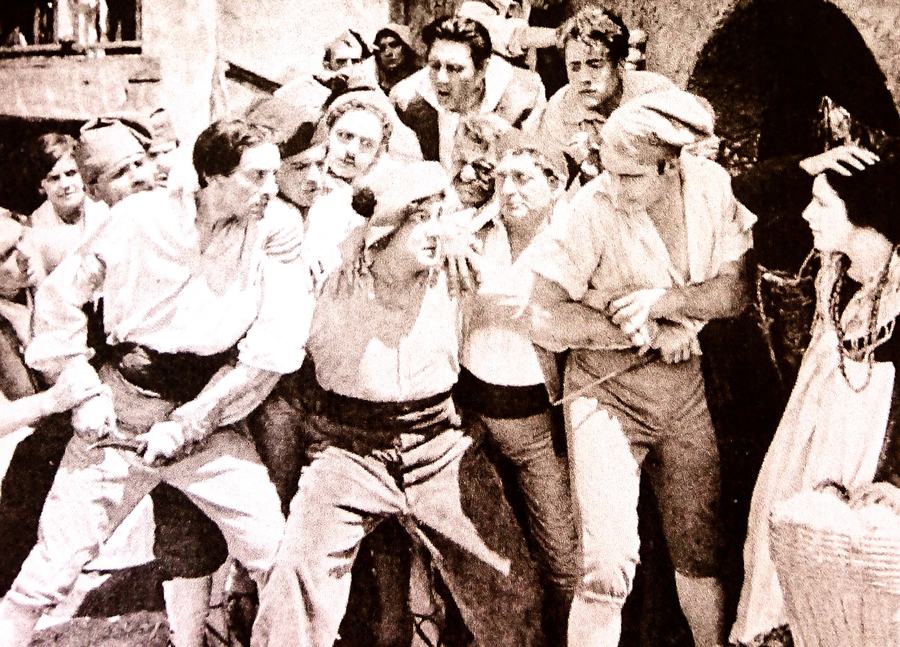 Maria Rosa scene