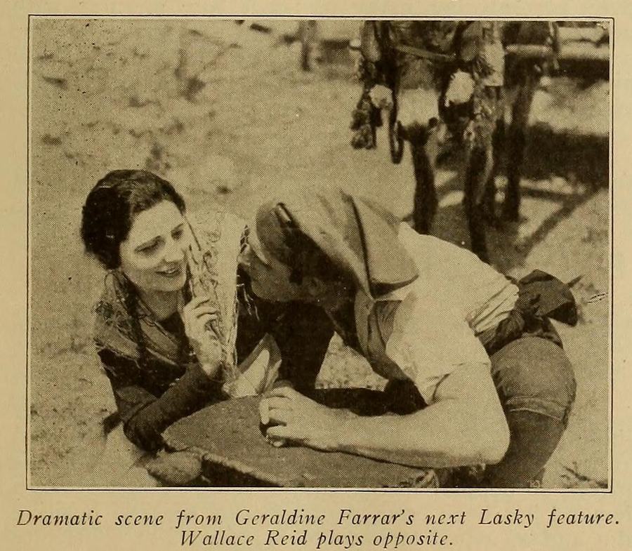 Maria Rosa scene