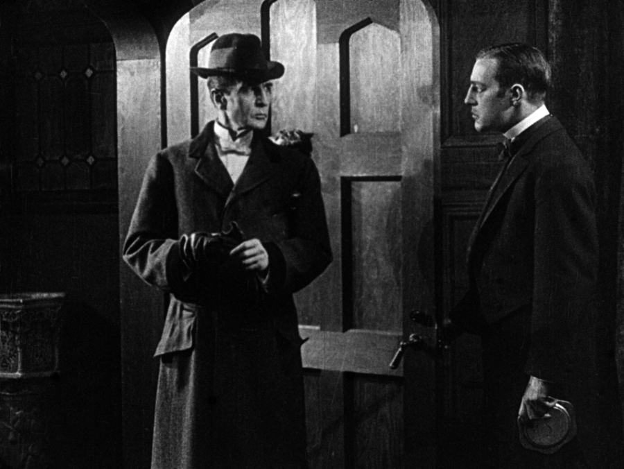 Sherlock Holmes scene
