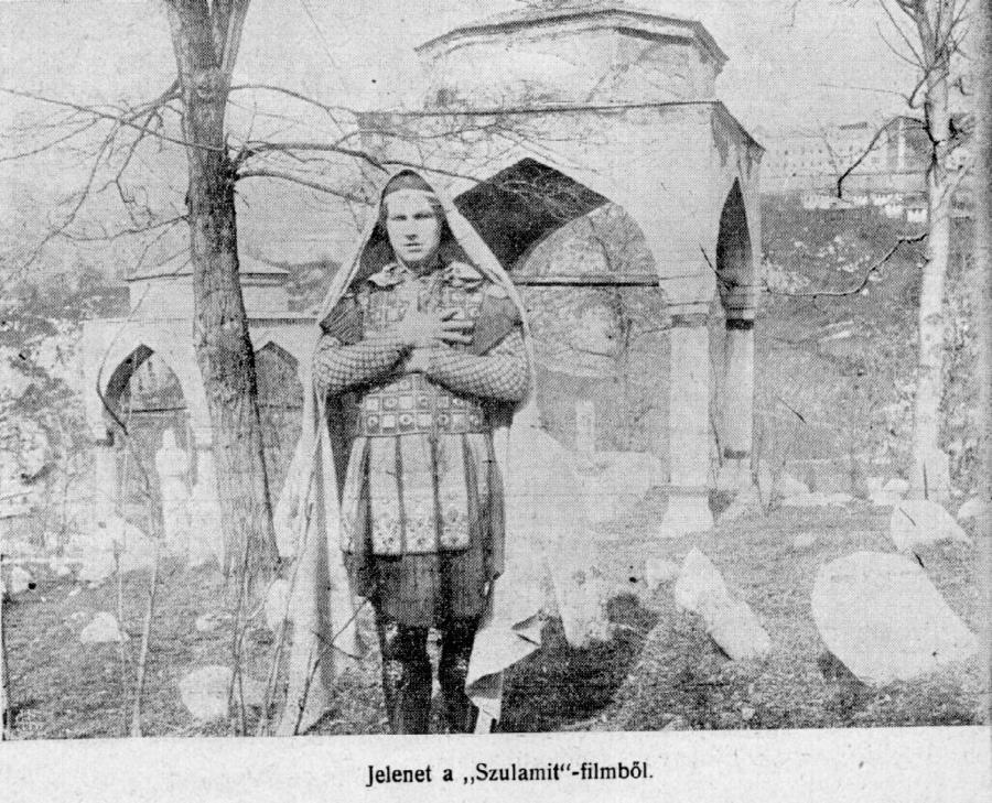 Szulamit scene