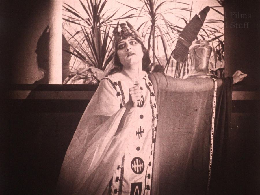 Cleopatra photo