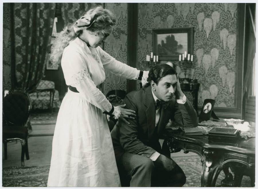 Envar sin egen lyckas smed photo