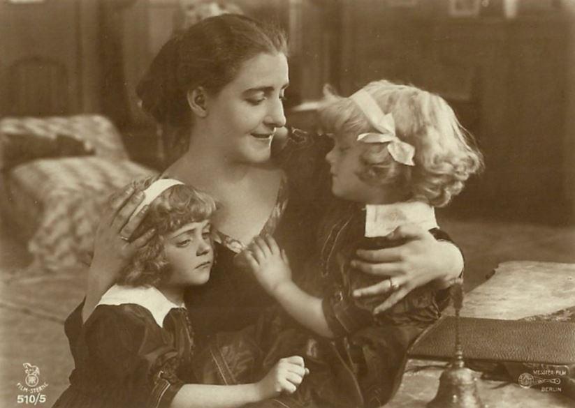 Die Faust des Riesen photo