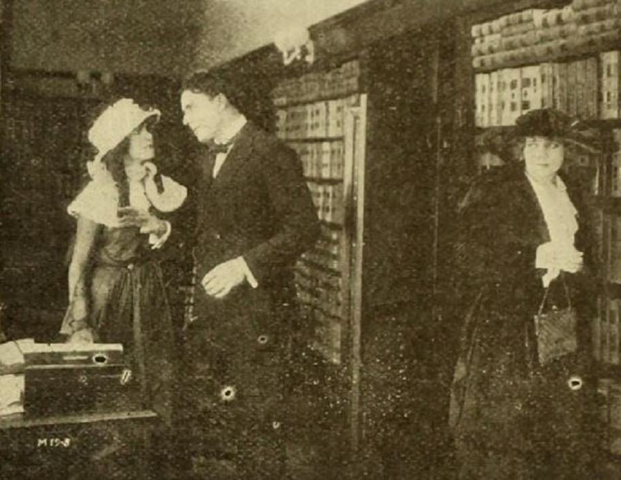 Happiness of Three Women scene