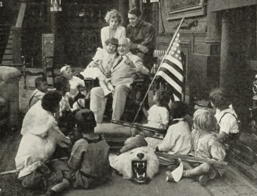 The Little Patriot scene