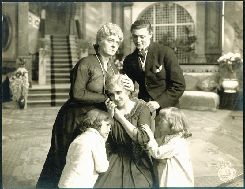 De mystiske fodspor photo