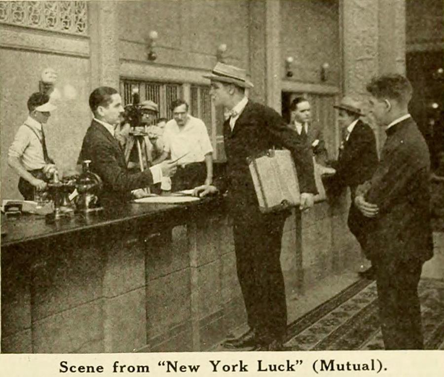 New York Luck scene