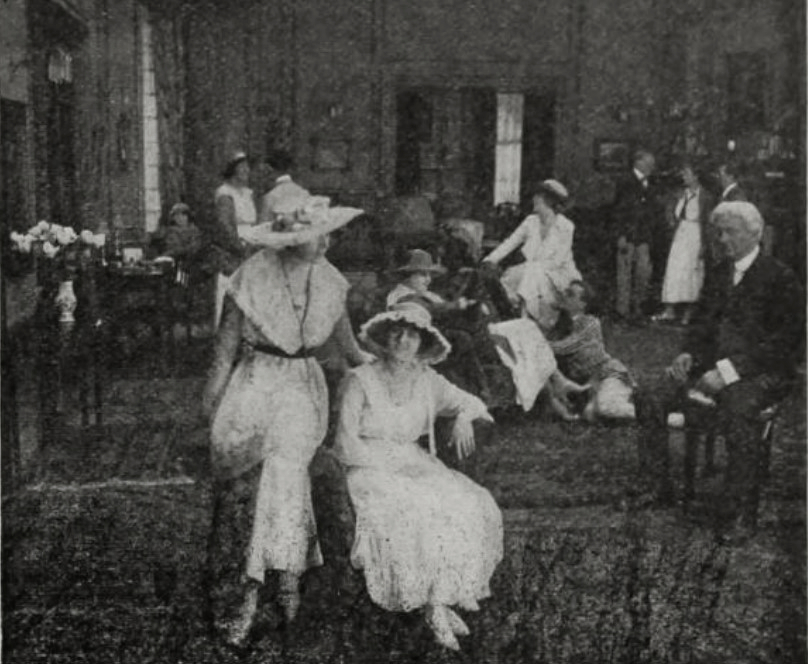 Persuasive Peggy scene