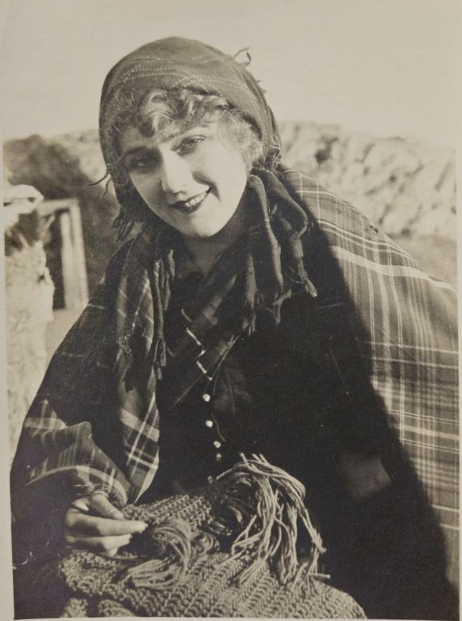 The Pride of the Clan scene