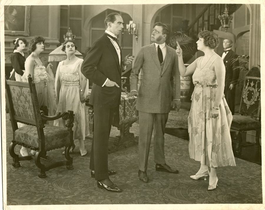 The Square Deceiver scene