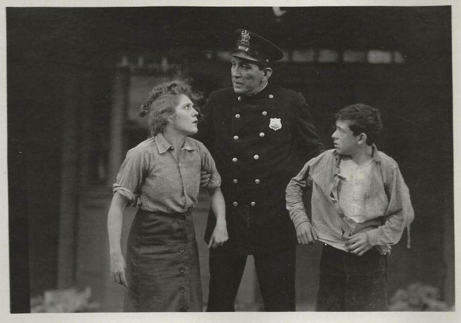 Amarilly of Clothes-Line Alley scene