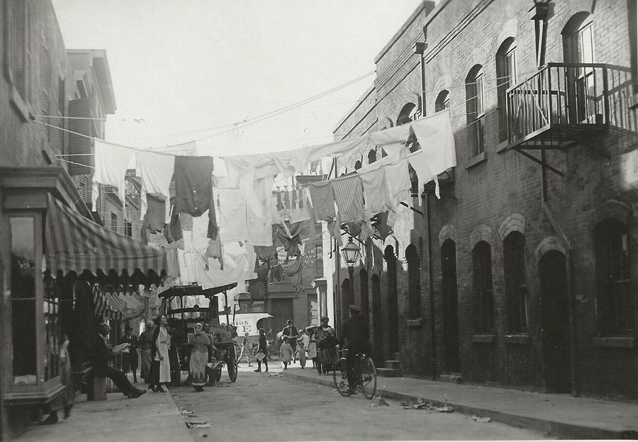 Amarilly of Clothes-Line Alley photo