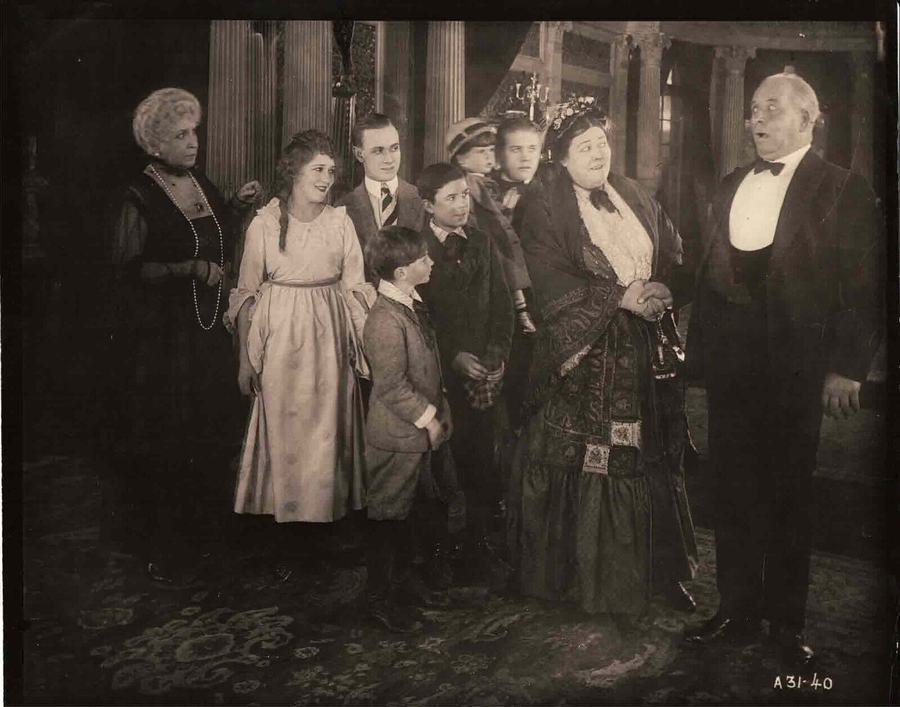 Amarilly of Clothes-Line Alley scene