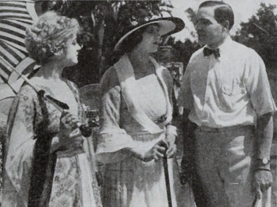 A Diplomatic Mission scene