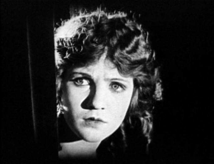 The Eyes of Julia Deep scene