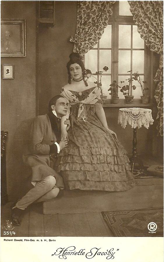 Henriette Jacoby scene