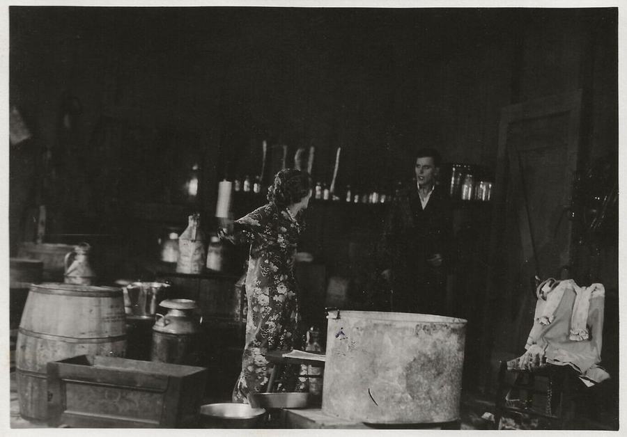 Johanna Enlists photo