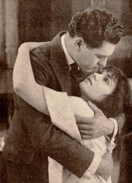 The Spurs of Sybil scene