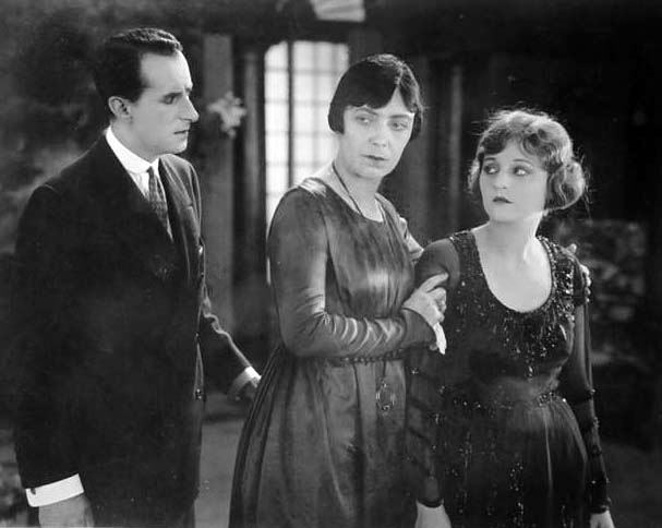 Thirty a Week scene